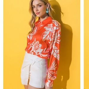 BRIDE AND TRUE SATIN TOP Flying Tomato Large